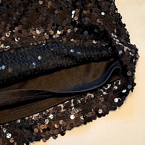 Black Sequin Skirt, Size 4, NWT - Picture 2 of 7